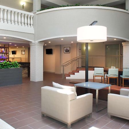 Embassy Suites By Hilton Colorado Springs Exterior foto