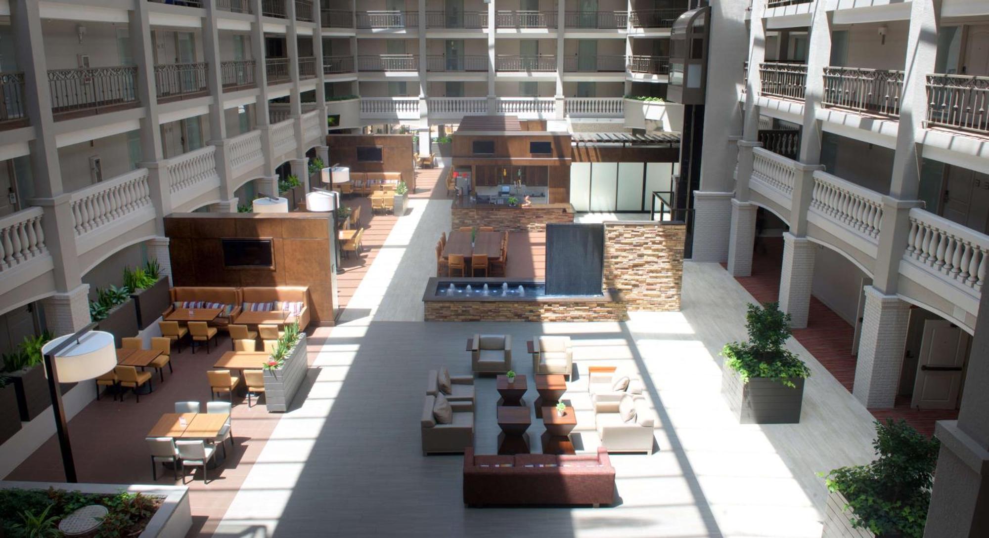 Embassy Suites By Hilton Colorado Springs Exterior foto
